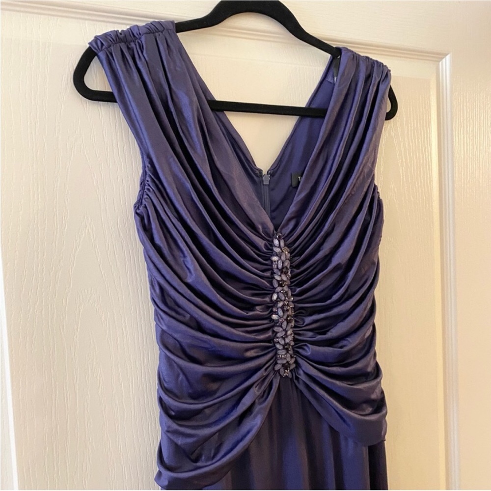 TADASHI SHOJI Purple Ruched Sleeveless Gown w/ Gems - S